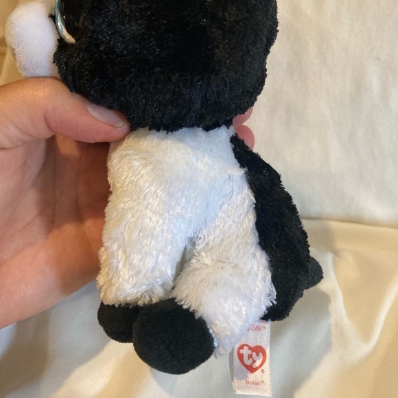 BUTTER TySilk Beanie Boos Collection TY Silk Cow Big Eye Plush Soft Black/White - Picture 6 of 6